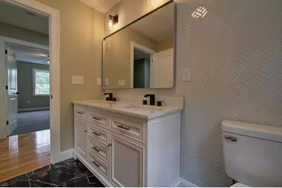 42 Roy St, Ludlow, MA 01056 - Photo 29