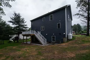 42 Roy St, Ludlow, MA 01056 - Photo 3