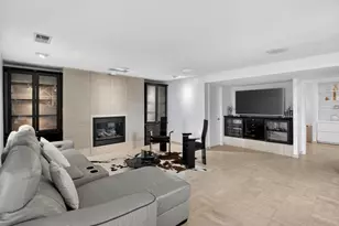 18 Roosevelt Rd, Medford, MA 02155 - Photo 9
