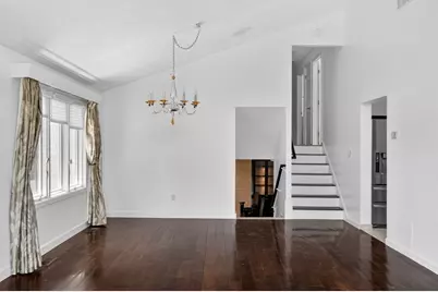 18 Roosevelt Rd, Medford, MA 02155 - Photo 37