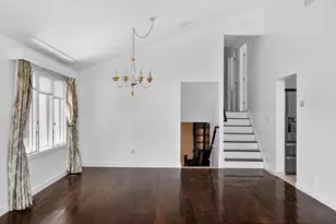 18 Roosevelt Rd, Medford, MA 02155 - Photo 37