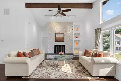18 Roosevelt Rd, Medford, MA 02155 - Photo 19