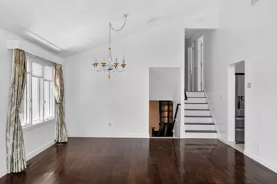 18 Roosevelt Rd, Medford, MA 02155 - Photo 35