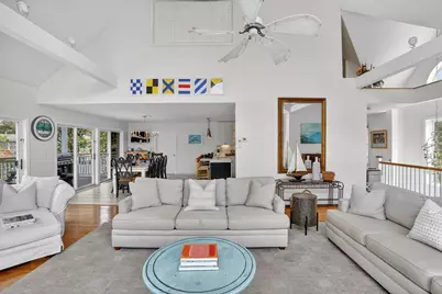 9 Thaxter Ln, Edgartown, MA 02539 - Photo 11