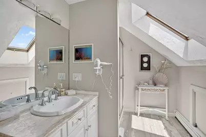 9 Thaxter Ln, Edgartown, MA 02539 - Photo 29