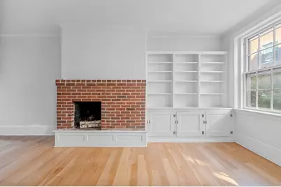 132 Myrtle St #2, Boston, MA 02114 - Photo 5