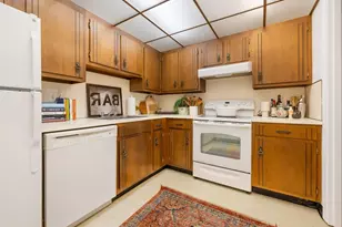 990 Massachusetts Ave, Arlington, MA 02476 - Photo 9