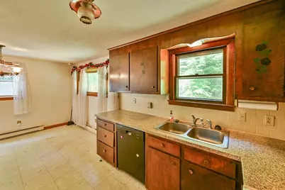 151 Baker Pond Rd, Dudley, MA 01571 - Photo 15
