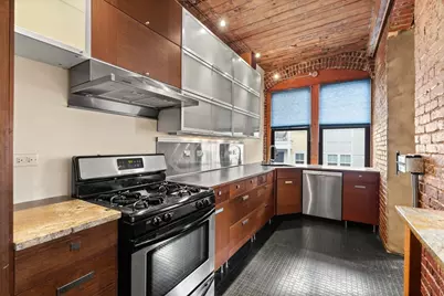 27 Fayette St #302, Beverly, MA 01915 - Photo 9