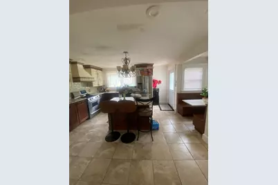 81 Clark St, Dracut, MA 01826 - Photo 7