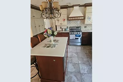 81 Clark St, Dracut, MA 01826 - Photo 5
