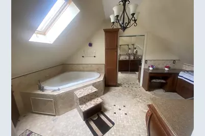 81 Clark St, Dracut, MA 01826 - Photo 17