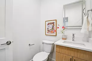 256 Dorchester St, Boston, MA 02127 - Photo 15