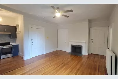 73 Elm Road #8, Newton, MA 02460 - Photo 7