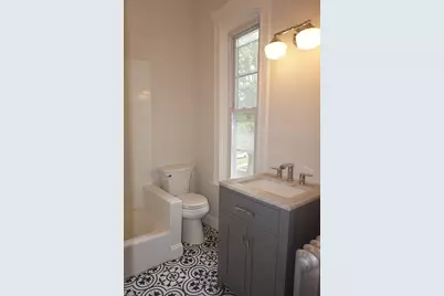 73 Elm Road #8, Newton, MA 02460 - Photo 9