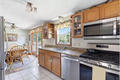 104 Lenox St, Quincy, MA 02169 - Photo 9