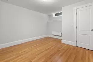 57 Gray St, Boston, MA 02116 - Photo 25