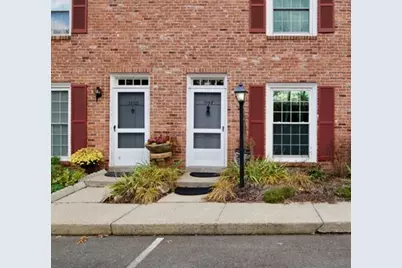 1157 Dickinson St #1157, Springfield, MA 01108 - Photo 1