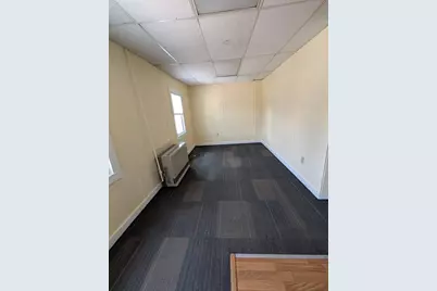 20-22 Porter St, North Adams, MA 01247 - Photo 17