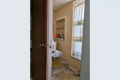 20-22 Porter St, North Adams, MA 01247 - Photo 7