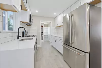 17 Langley Street, Fall River, MA 02720 - Photo 9