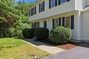 4 Azalea Cir, Millbury, MA 01527 - Photo 3