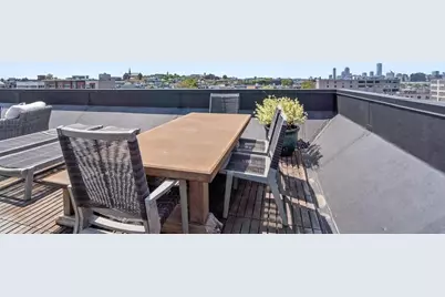 621 E 1st St #D3, Boston, MA 02127 - Photo 19