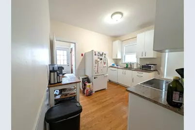 836 Fellsway #836, Medford, MA 02155 - Photo 15