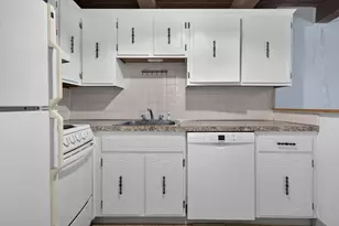 993 Massachusettes, Arlington, MA 02474 - Photo 9