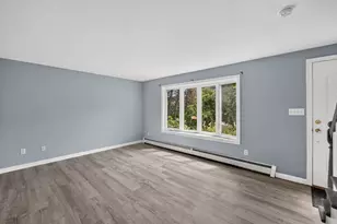12 Cransbourne Cir, Mashpee, MA 02649 - Photo 3