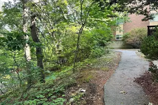 1285 Lawrence St, Lowell, MA 01852 - Photo 21