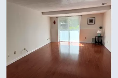 1285 Lawrence St #C1, Lowell, MA 01852 - Photo 5