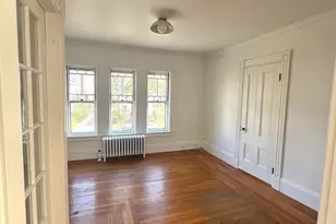 21 Florence St, Andover, MA 01810 - Photo 7