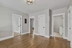 61 W Glen St, Holyoke, MA 01040 - Photo 19