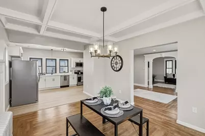 61 W Glen St, Holyoke, MA 01040 - Photo 5