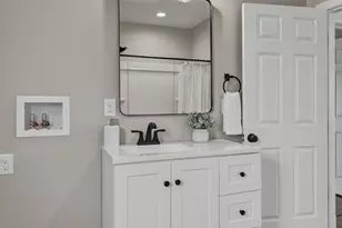 61 W Glen St, Holyoke, MA 01040 - Photo 27