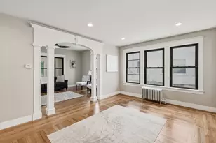 61 W Glen St, Holyoke, MA 01040 - Photo 15