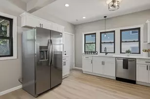 61 W Glen St, Holyoke, MA 01040 - Photo 3