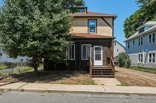 61 W Glen St, Holyoke, MA 01040 - Photo 33