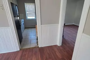 180 Albion, Fall River, MA 02721 - Photo 9