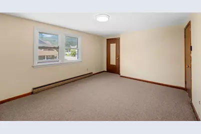 132 Hartwell St, Southbridge, MA 01550 - Photo 13