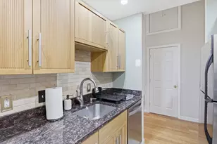 350 W 4th, Boston, MA 02127 - Photo 9
