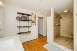 1019 Main Rd, Tiverton, RI 02878 - Photo 13