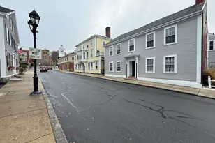 18 Leyden St, Plymouth, MA 02360 - Photo 17