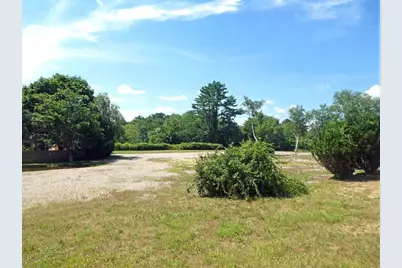 450 Wareham Street, Middleborough, MA 02346 - Photo 21
