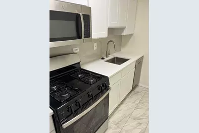 6 Whittier Pl #17G, Boston, MA 02114 - Photo 7
