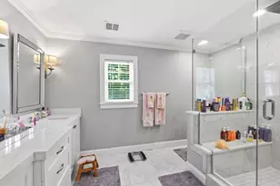 406 Pleasant St, Framingham, MA 01701 - Photo 25
