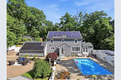 406 Pleasant St, Framingham, MA 01701 - Photo 3