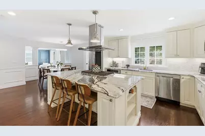 406 Pleasant St, Framingham, MA 01701 - Photo 13