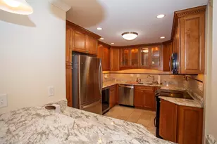 2 Summitt Dr, Reading, MA 01867 - Photo 5